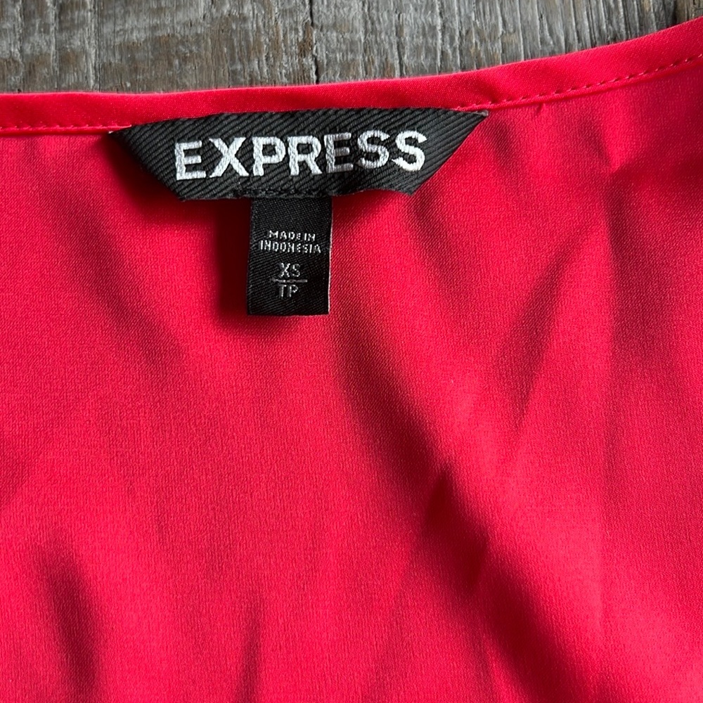 Express V-Neck Gramercy Tee Red Size Xs - image 2
